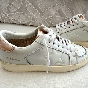 Vintage Havana white sneakers with rose gold and star details size 9